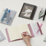 isshoni.ケース付ノートカバーPVC A5 クリアホワイト N6177